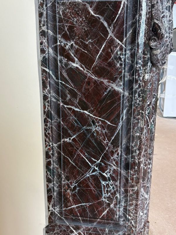 Faux-marbre, détail